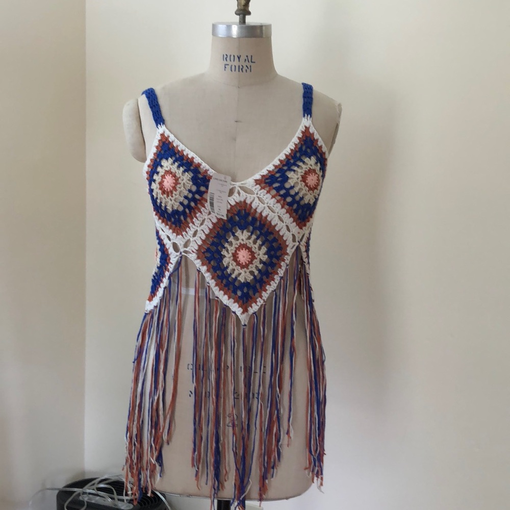 NWT Love Culture crochet top